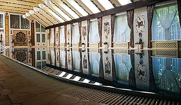 Переливной бассейн в Подмосковье